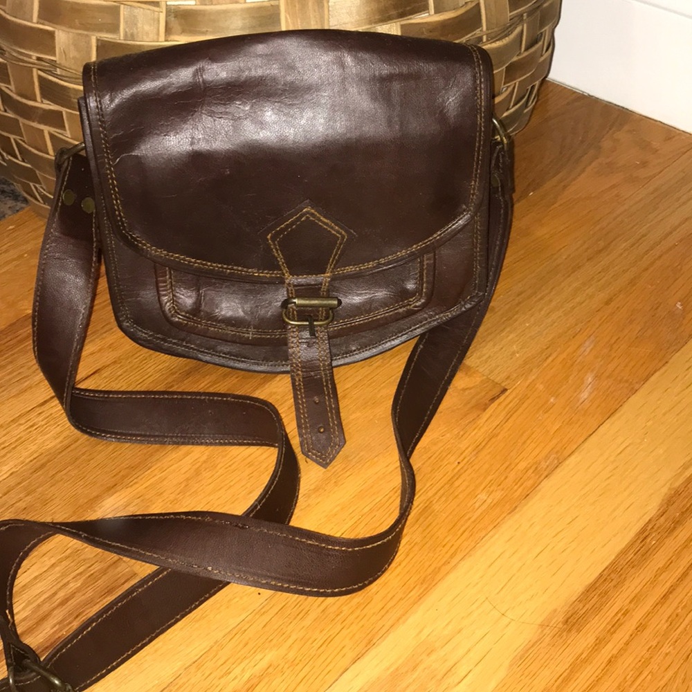 Women’s brand new leather cross body